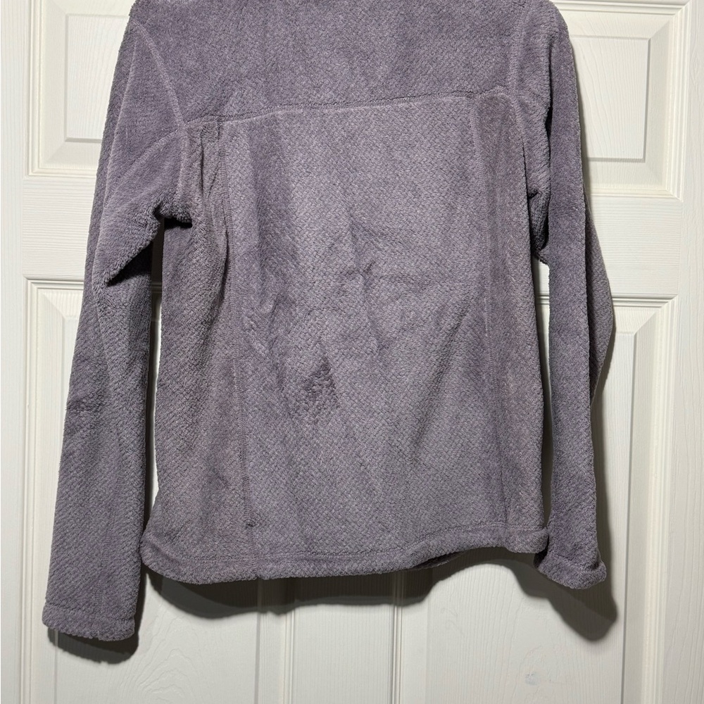 Patagonia Fleece Pullover in Light purple with Pale Pink Trim - Picture 5 of 5